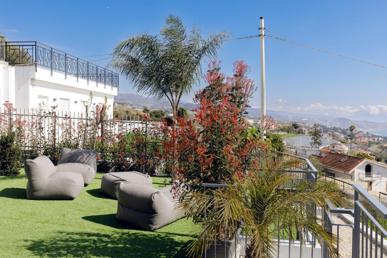 Villa La Matta Apartments And Luxury Suites Sanremo Exterior photo